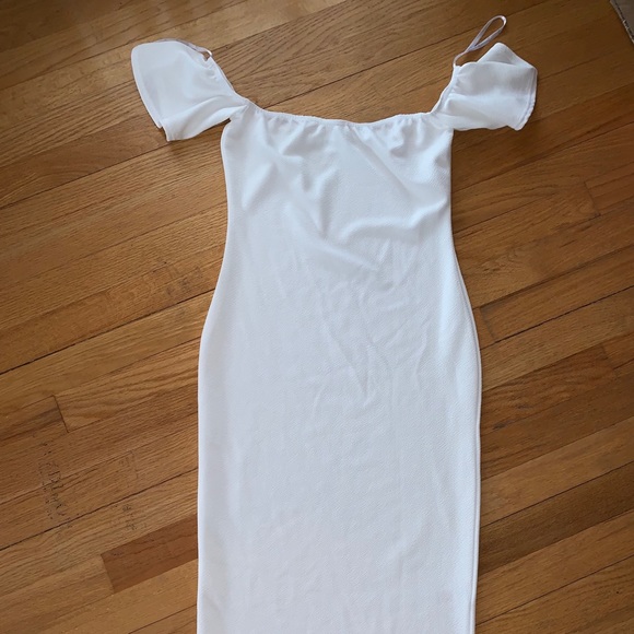 Missguided Dresses & Skirts - 💗White dress 💗